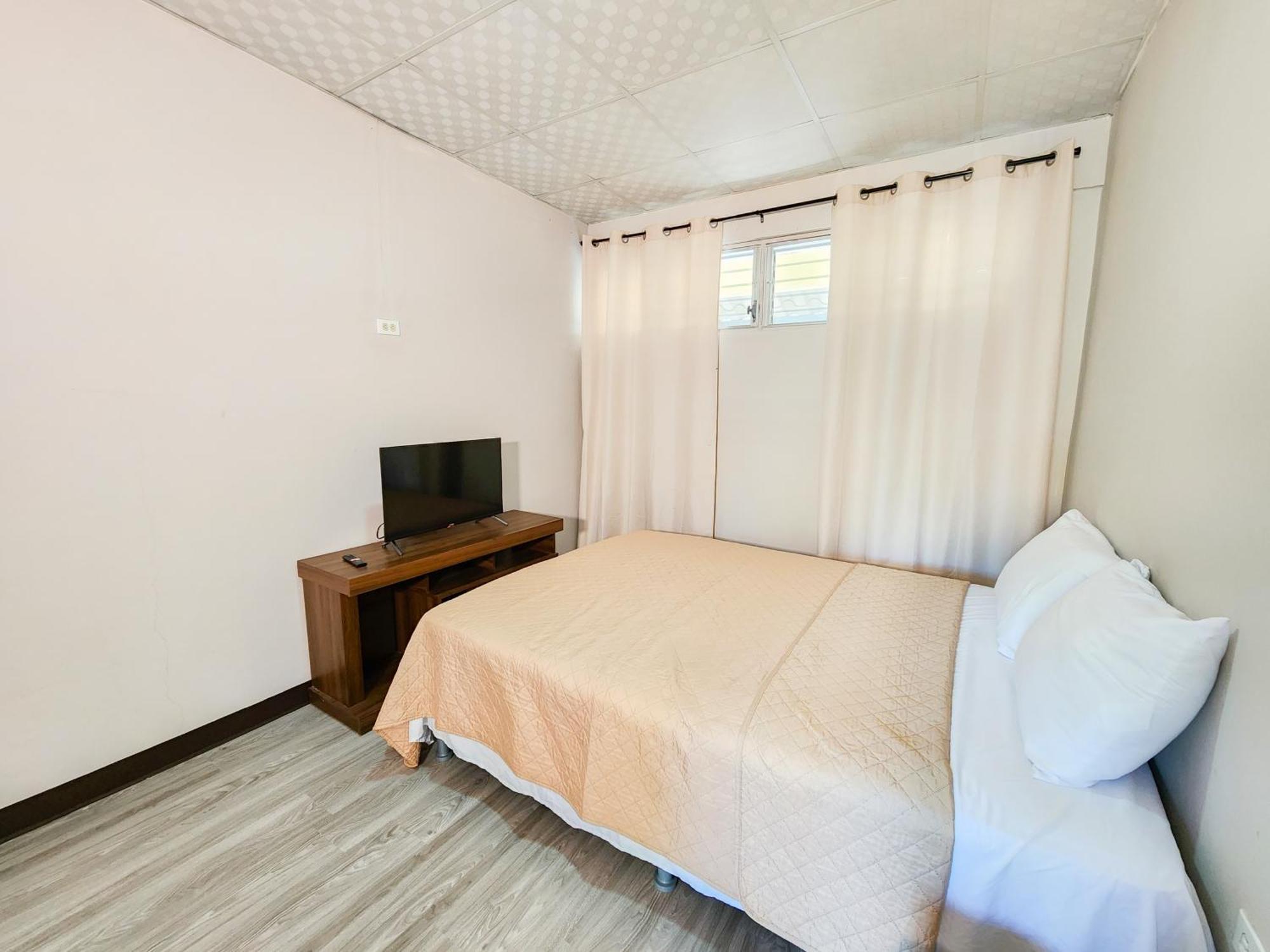 Apartamentos La Primavera - Santiago Centro Buitenkant foto